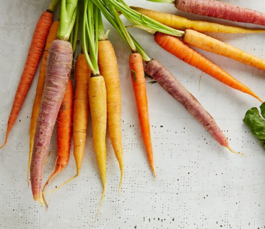 체중 감량을 위한 건강한 간식 선택법 baby carrots