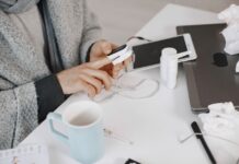 내 손안의 건강코치, 디지털 헬스케어로 달라지는 일상